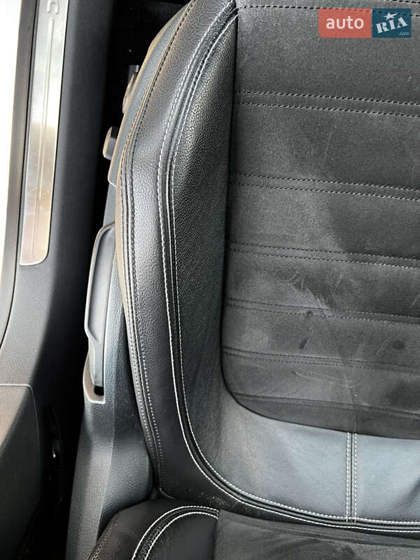 Купе Volkswagen CC / Passat CC 2014 в Запоріжжі