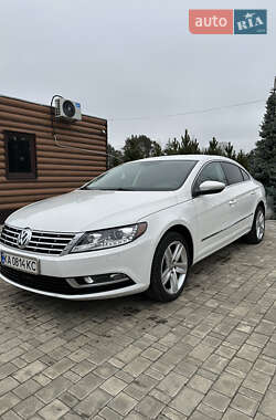 Купе Volkswagen CC / Passat CC 2013 в Киеве