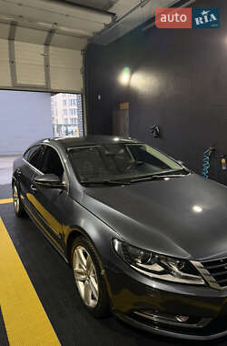 Купе Volkswagen CC / Passat CC 2014 в Києві