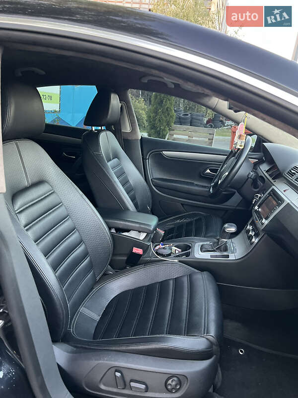 Купе Volkswagen CC / Passat CC 2010 в Харькове