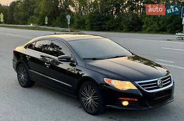 Купе Volkswagen CC / Passat CC 2011 в Киеве