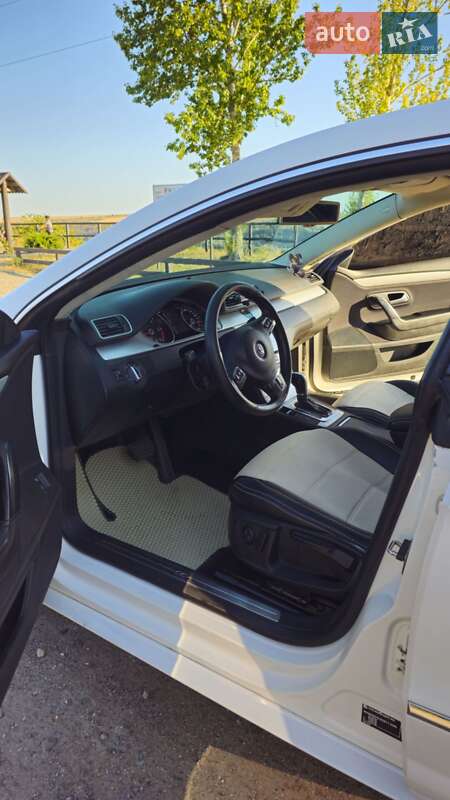 Купе Volkswagen CC / Passat CC 2012 в Ямполе фото 20 Купе Volkswagen CC / Passat CC 2012 в Ямполе