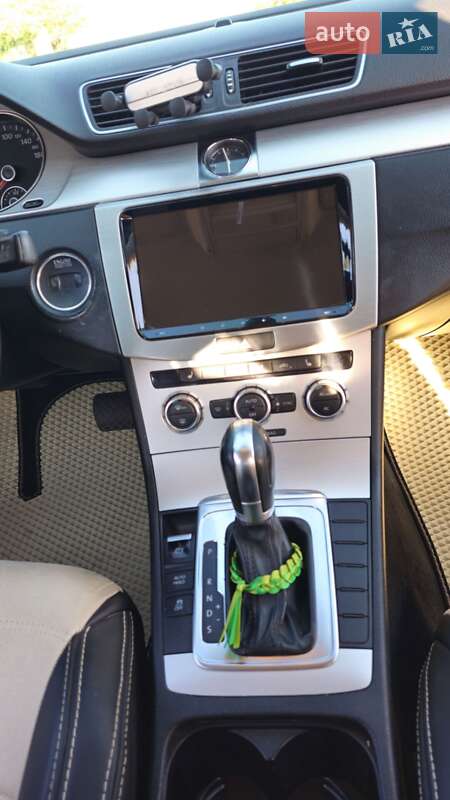 Купе Volkswagen CC / Passat CC 2012 в Ямполе фото 29 Купе Volkswagen CC / Passat CC 2012 в Ямполе
