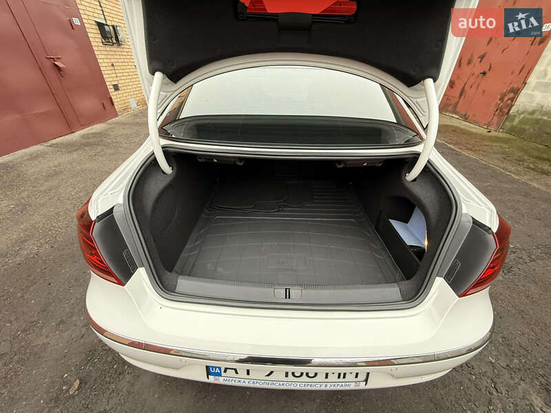 Купе Volkswagen CC / Passat CC 2012 в Белой Церкви