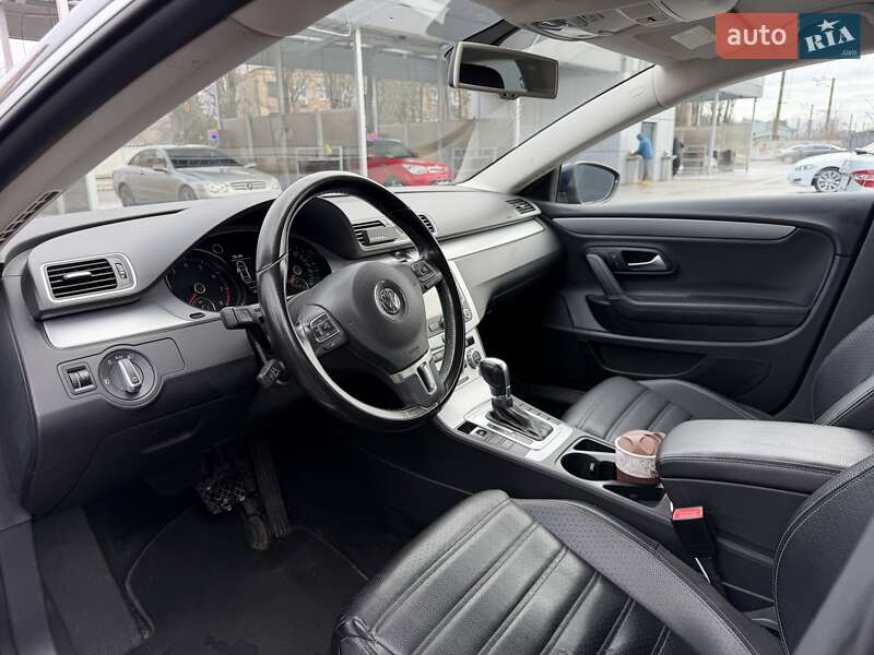 Купе Volkswagen CC / Passat CC 2014 в Киеве фото 5 Купе Volkswagen CC / Passat CC 2014 в Киеве