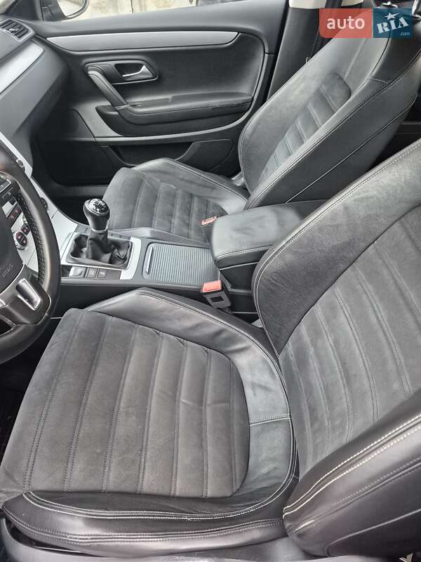 Купе Volkswagen CC / Passat CC 2012 в Мукачевому фото 15 Купе Volkswagen CC / Passat CC 2012 в Мукачевому