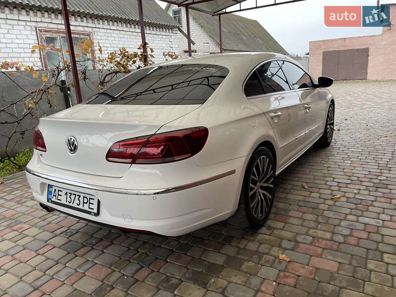 Купе Volkswagen CC / Passat CC 2012 в Дніпрі