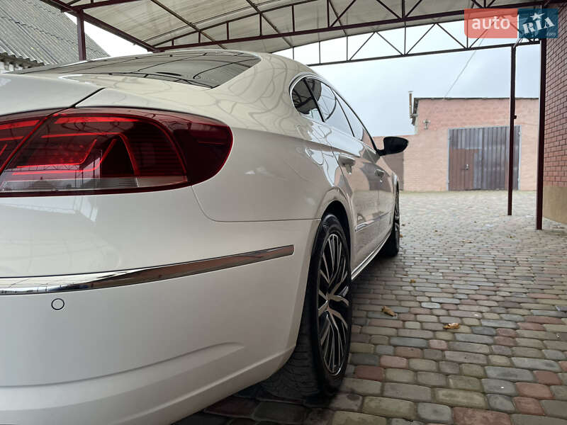 Купе Volkswagen CC / Passat CC 2012 в Дніпрі