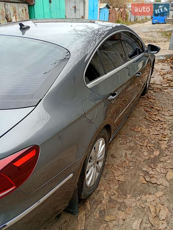 Купе Volkswagen CC / Passat CC 2015 в Києві