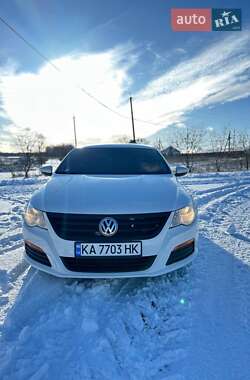 Купе Volkswagen CC / Passat CC 2010 в Полтаве