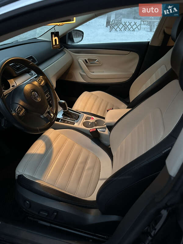 Купе Volkswagen CC / Passat CC 2011 в Днепре
