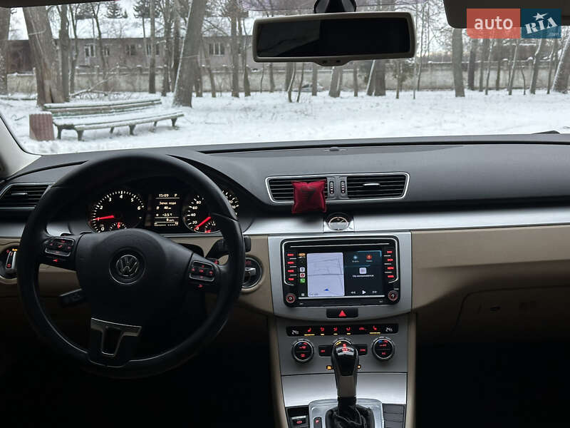 Купе Volkswagen CC / Passat CC 2013 в Чернігові