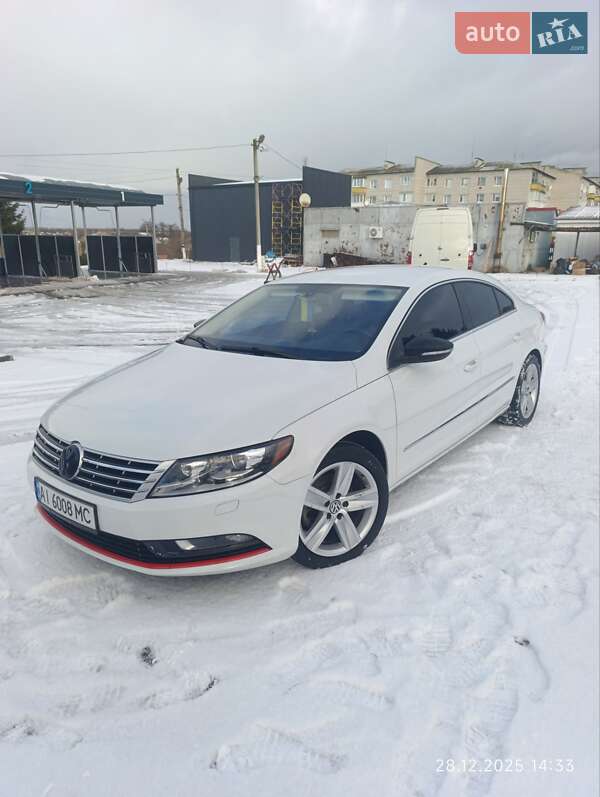 Купе Volkswagen CC / Passat CC 2016 в Киеве