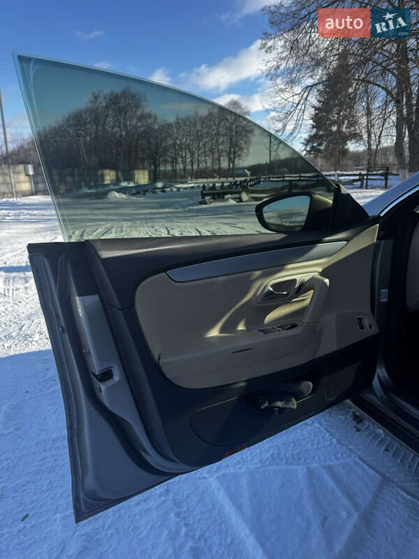 Купе Volkswagen CC / Passat CC 2012 в Вишгороді фото 13 Купе Volkswagen CC / Passat CC 2012 в Вишгороді