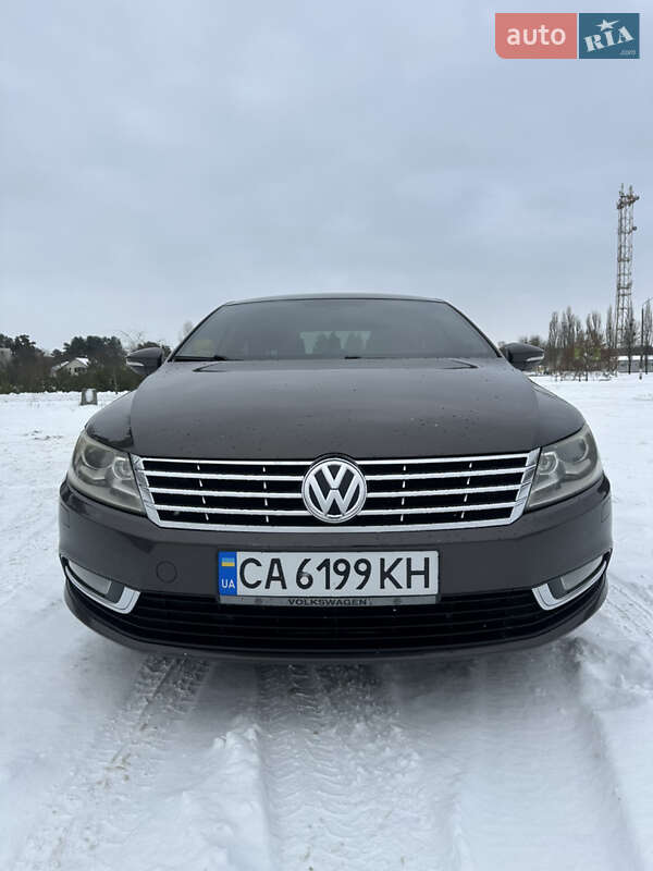Купе Volkswagen CC / Passat CC 2012 в Чернигове