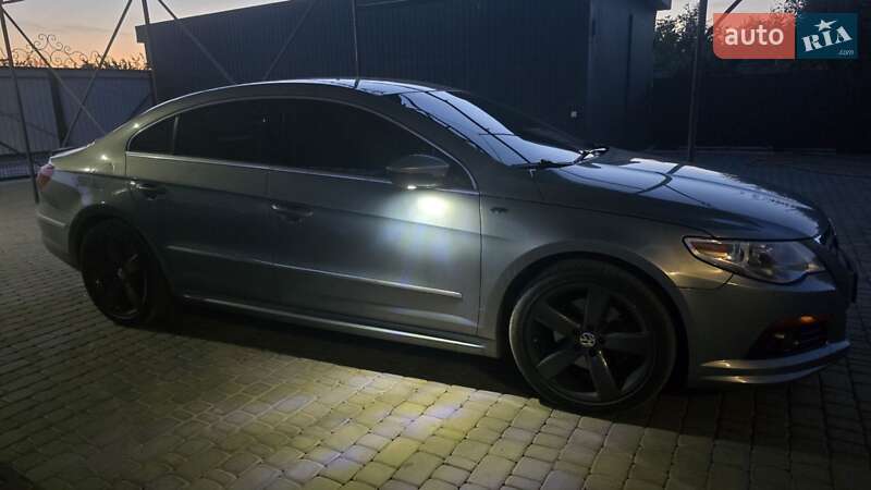 Купе Volkswagen CC / Passat CC 2010 в Первомайске