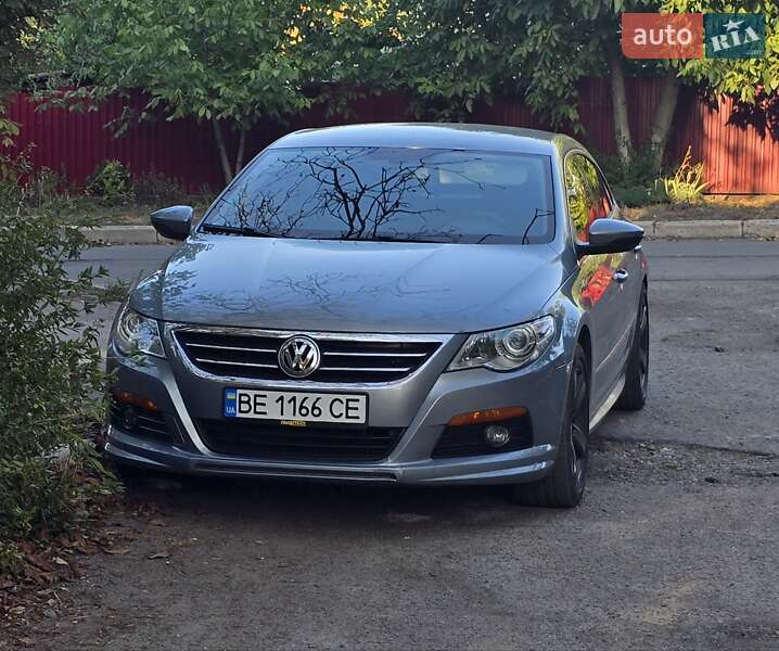 Купе Volkswagen CC / Passat CC 2010 в Первомайске