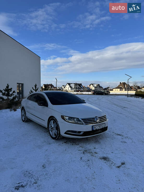 Купе Volkswagen CC / Passat CC 2012 в Луцке