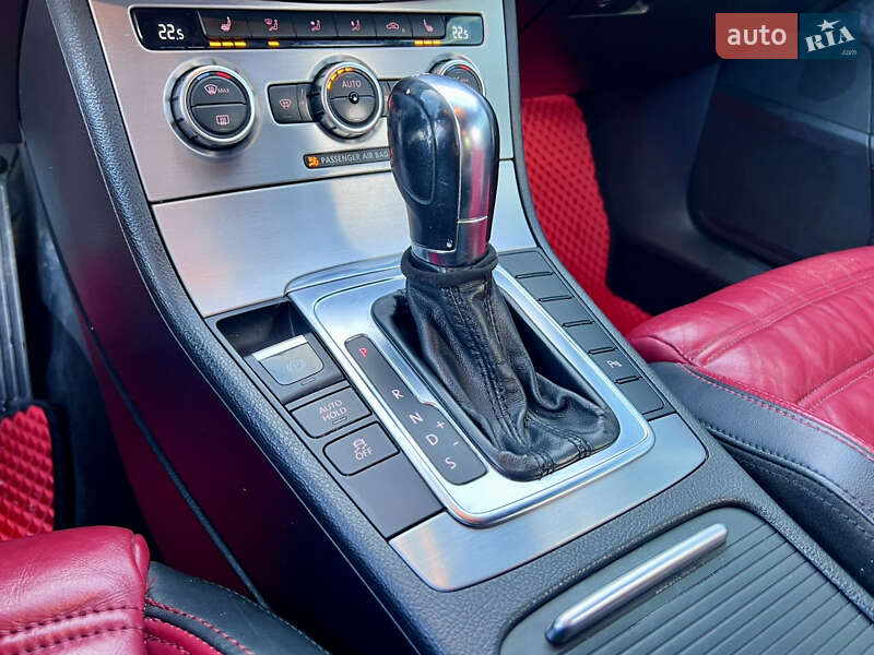 Купе Volkswagen CC / Passat CC 2012 в Тернополі