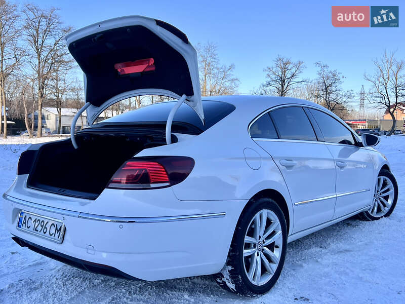 Купе Volkswagen CC / Passat CC 2012 в Тернополі