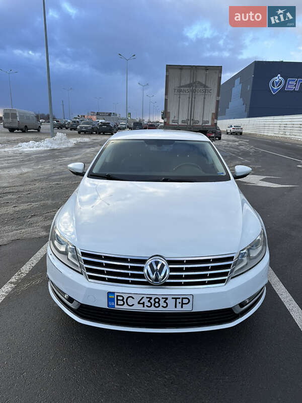 Купе Volkswagen CC / Passat CC 2015 в Львове