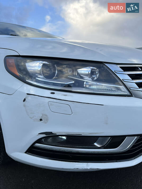 Купе Volkswagen CC / Passat CC 2015 в Львове