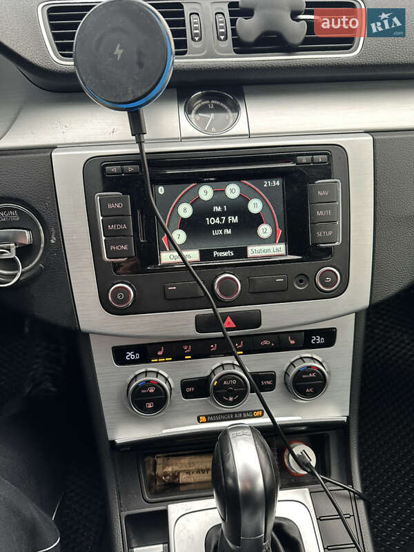 Купе Volkswagen CC / Passat CC 2015 в Львове