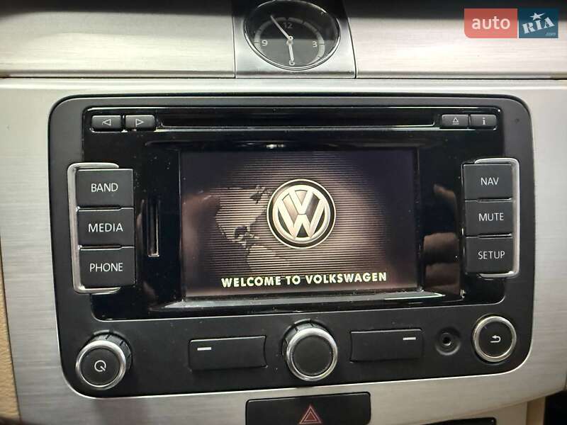 Купе Volkswagen CC / Passat CC 2015 в Киеве