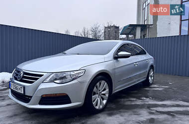 Купе Volkswagen CC / Passat CC 2010 в Кременчуці
