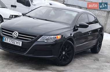 Купе Volkswagen CC / Passat CC 2011 в Мукачево