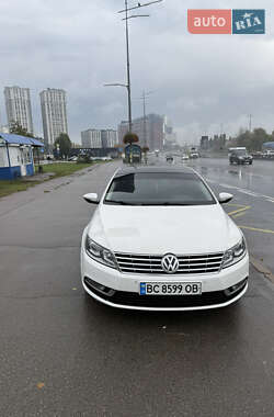 Купе Volkswagen CC / Passat CC 2013 в Киеве