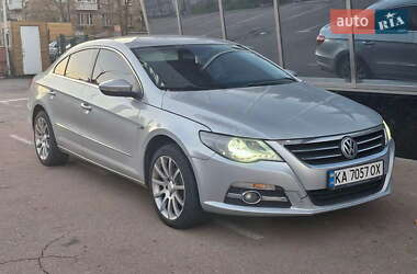 Купе Volkswagen CC / Passat CC 2011 в Киеве