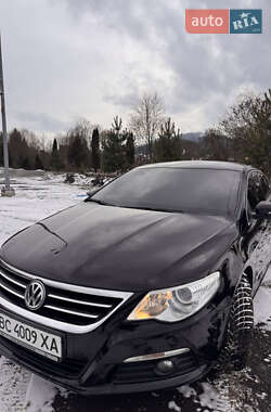Купе Volkswagen CC / Passat CC 2011 в Славському