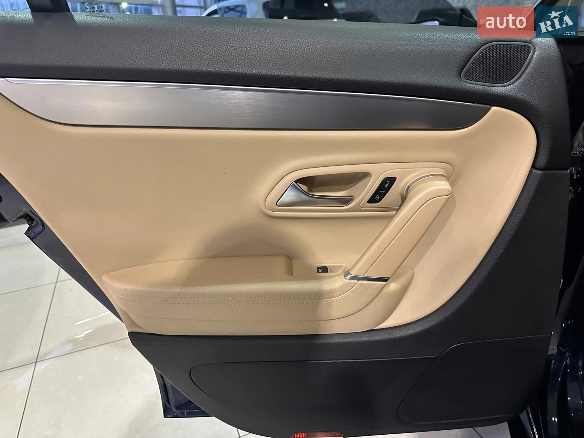 2012 Volkswagen Passat CC - мініатюра 10