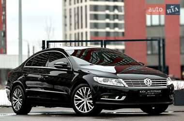Купе Volkswagen CC / Passat CC 2015 в Києві