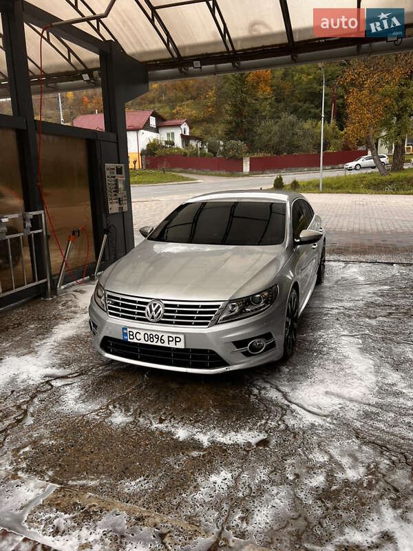 Купе Volkswagen CC / Passat CC 2013 в Львове