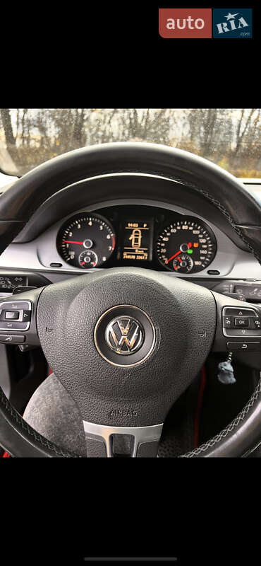Купе Volkswagen CC / Passat CC 2013 в Львове