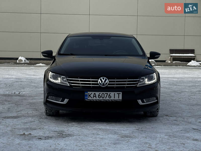 Купе Volkswagen CC / Passat CC 2012 в Киеве