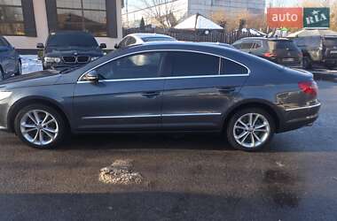 Купе Volkswagen CC / Passat CC 2010 в Виннице