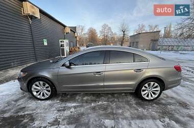 Купе Volkswagen CC / Passat CC 2010 в Кривому Розі