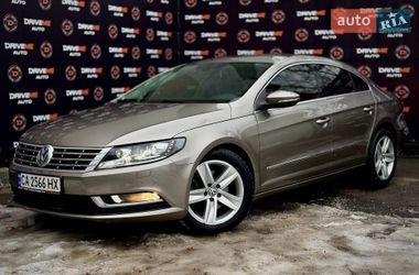 Купе Volkswagen CC / Passat CC 2012 в Киеве