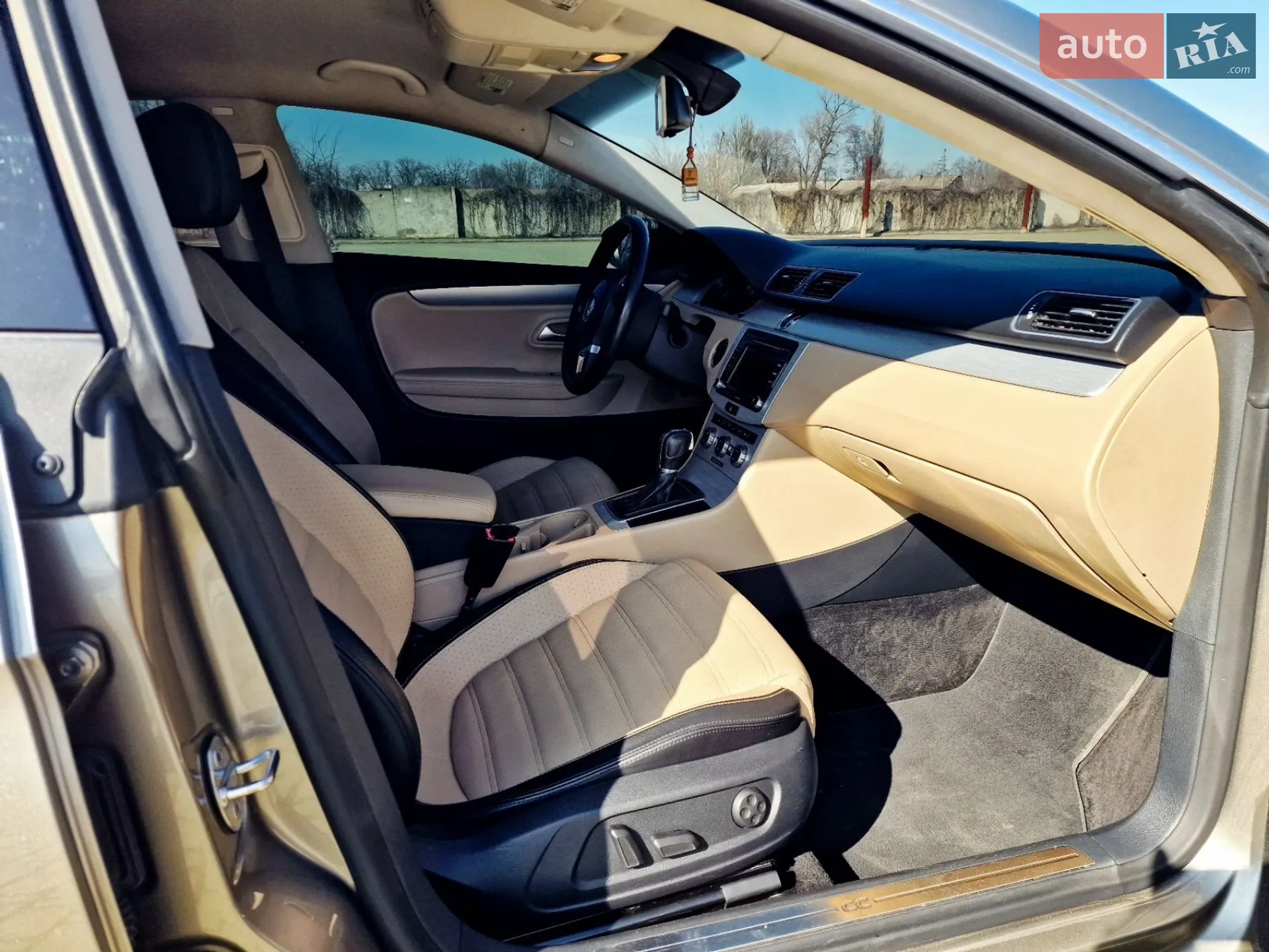 2013 Volkswagen Passat CC - мініатюра 24