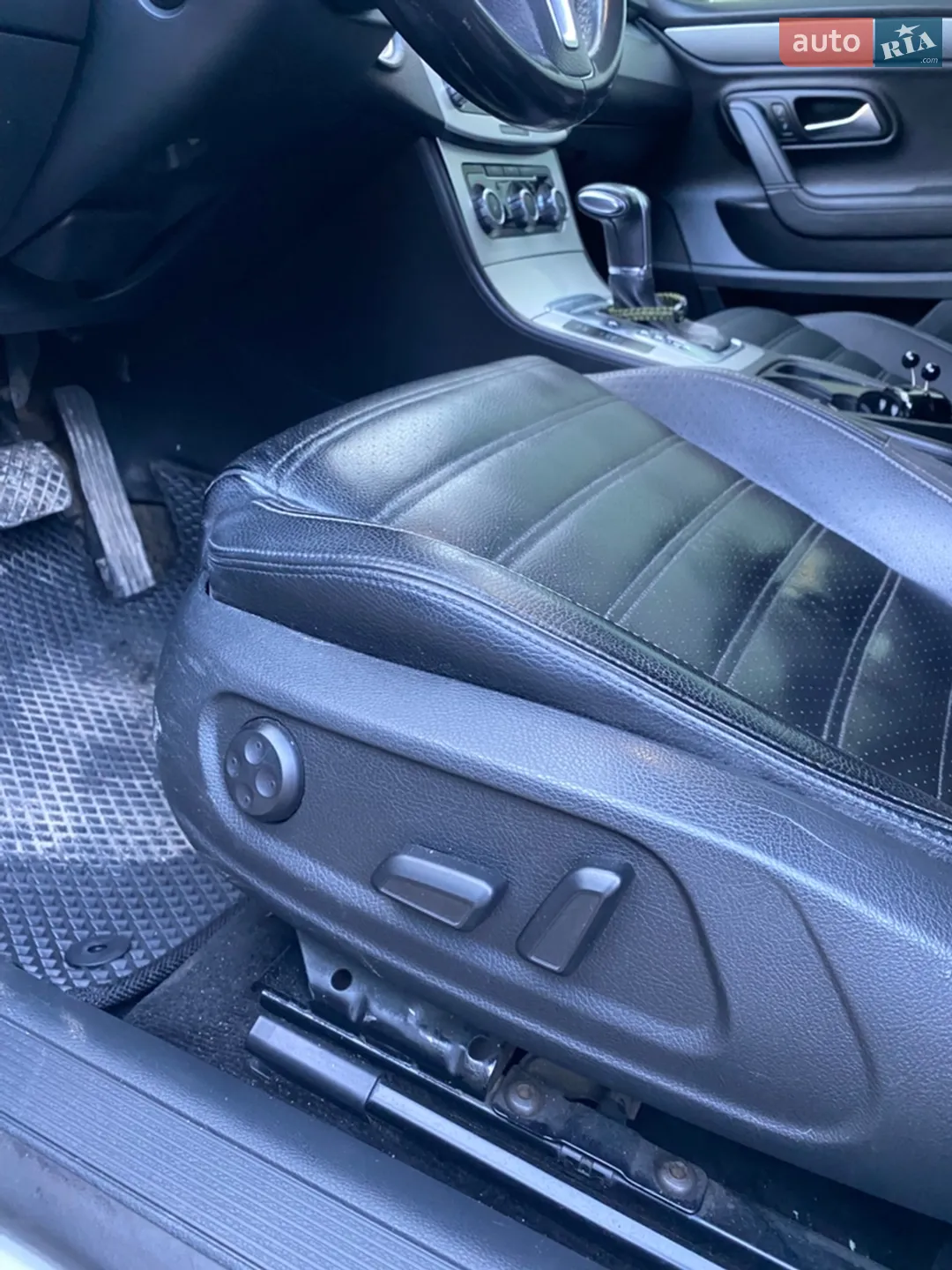 2010 Volkswagen Passat CC - мініатюра 16