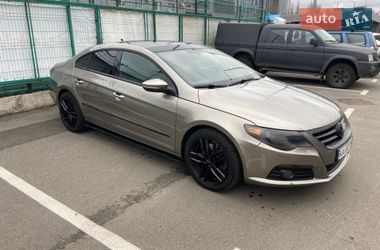 Купе Volkswagen CC / Passat CC 2009 в Киеве