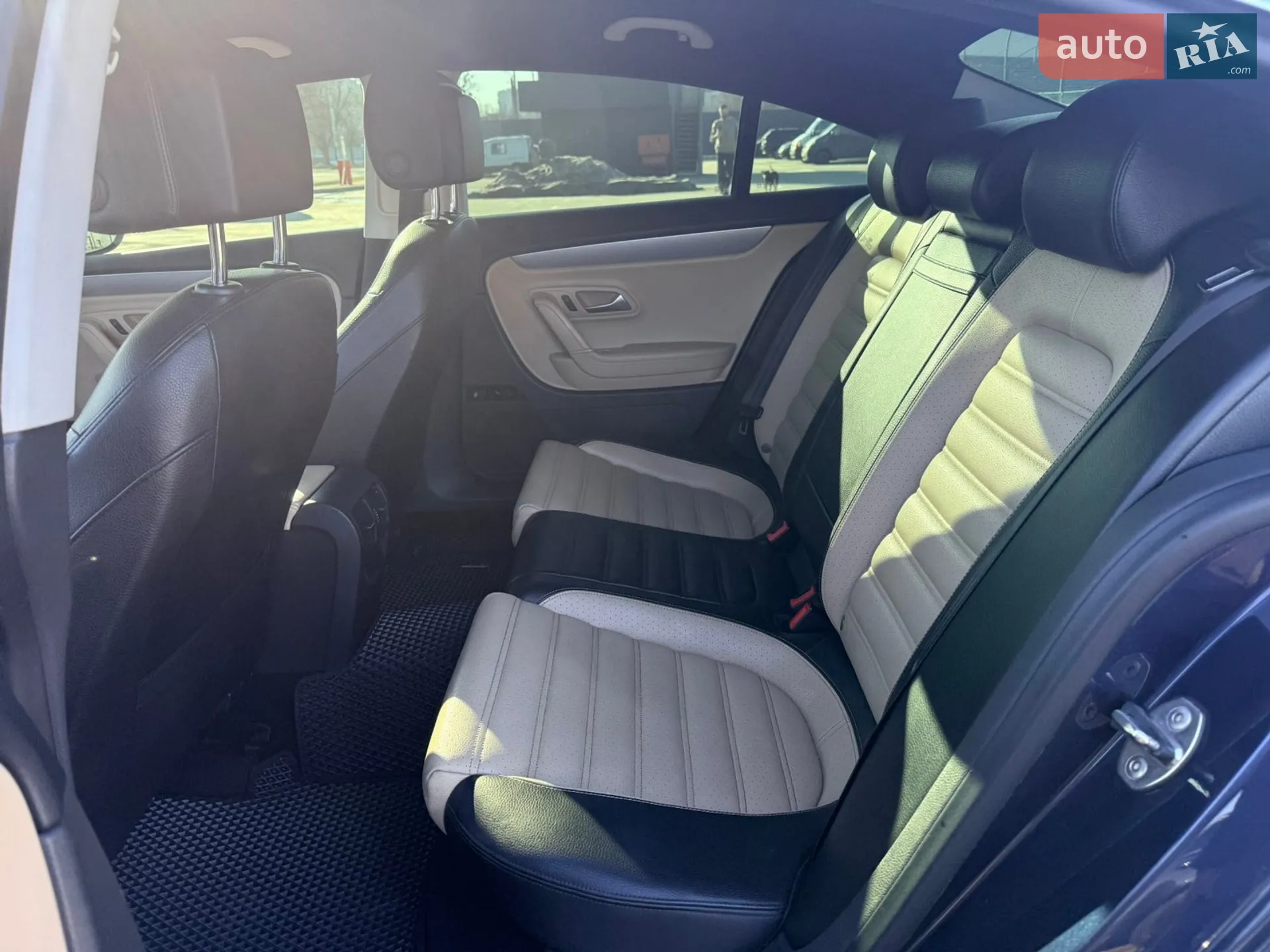2014 Volkswagen Passat CC - мініатюра 24
