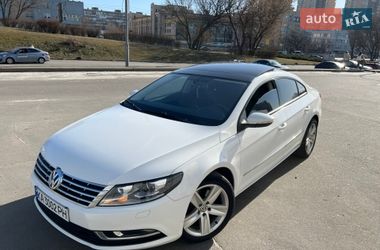 Купе Volkswagen CC / Passat CC 2012 в Києві