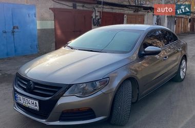 Купе Volkswagen CC / Passat CC 2010 в Кропивницком