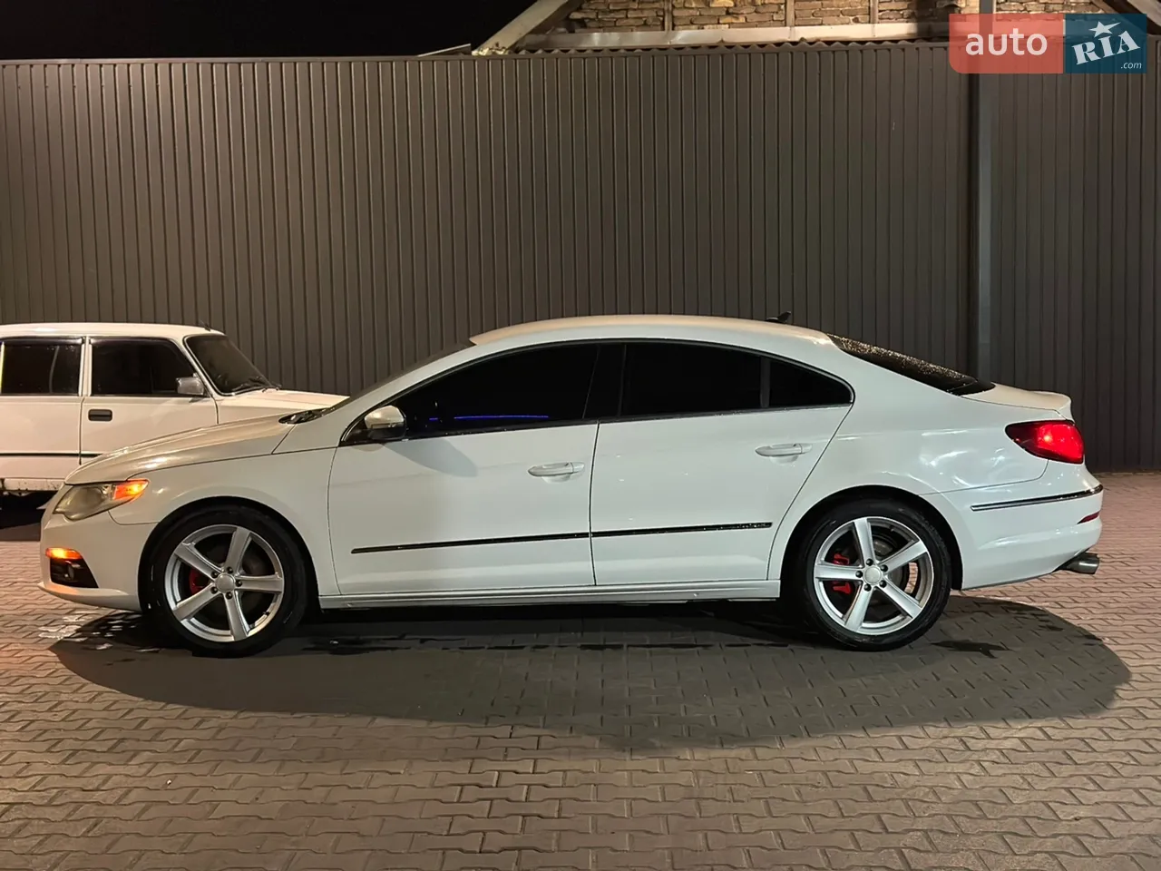 2010 Volkswagen Passat CC - мініатюра 24