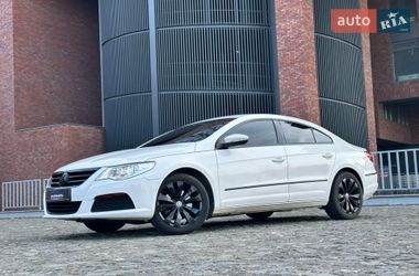 Купе Volkswagen CC / Passat CC 2010 в Дніпрі