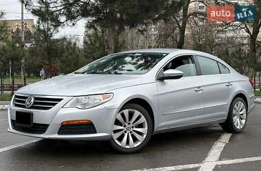 Купе Volkswagen CC / Passat CC 2011 в Одессе